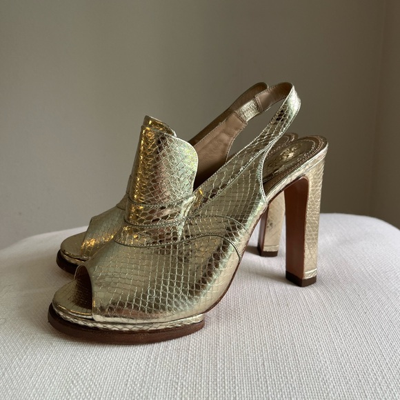 Chloe 37 ✨ Gold Slingback Heels